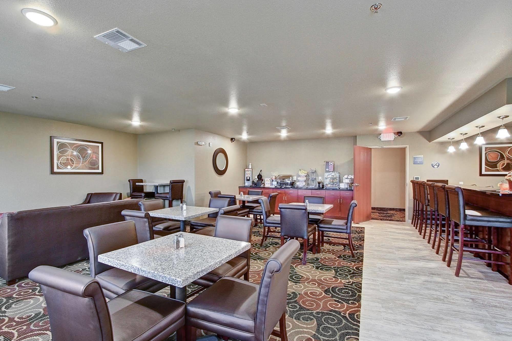 Cobblestone Hotel & Suites Pulaski/Green Bay Eksteriør bilde